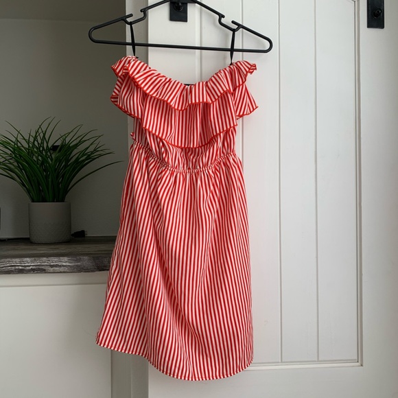 Dresses & Skirts - Red & White Strapless Summer Dress